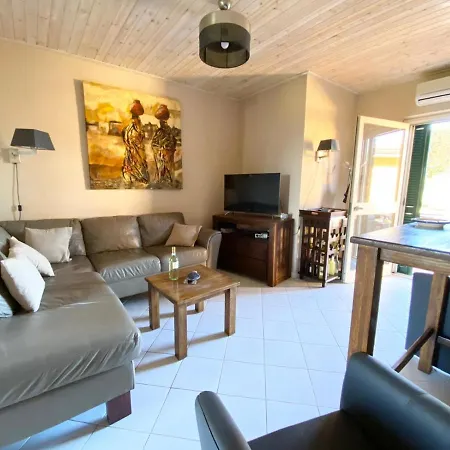 Holiday home Marasusa - Il Giardino Sul Mare *