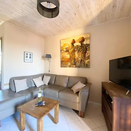 Holiday home Marasusa - Il Giardino Sul Mare